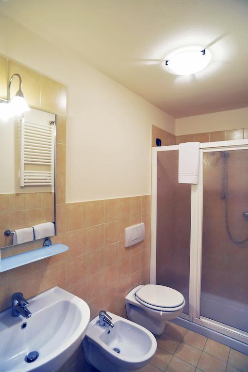 Albergo Croce D'Oro Dolcè Zimmer foto