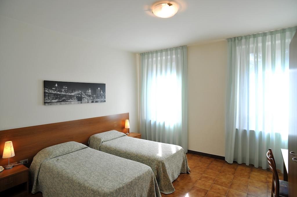 Albergo Croce D'Oro Dolcè Zimmer foto